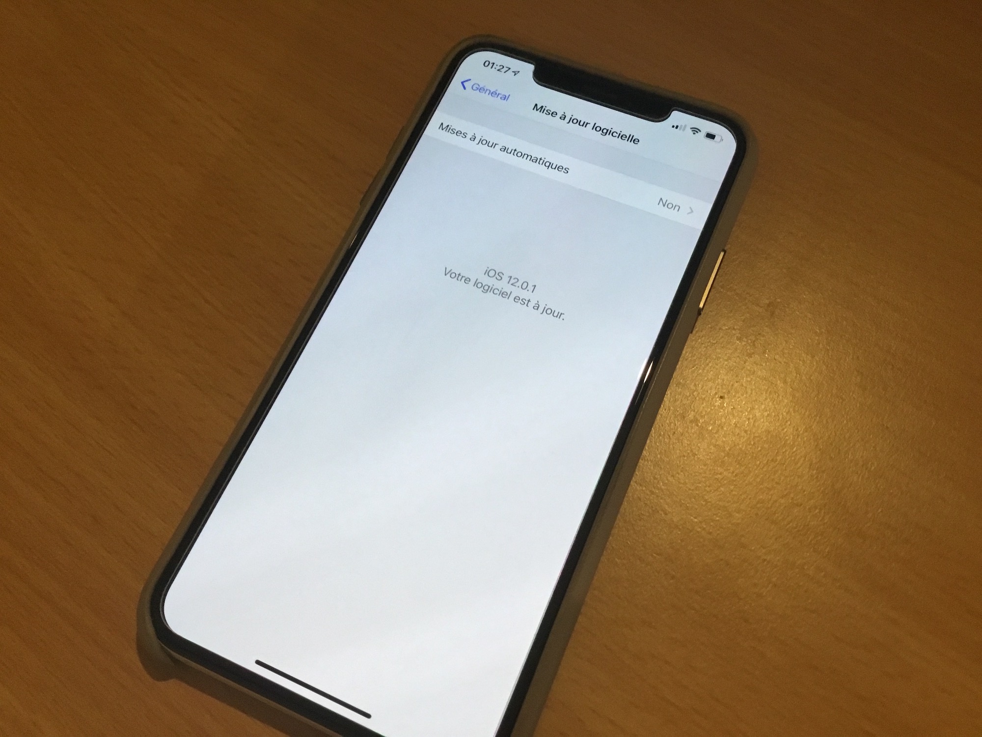 iOS 12.0.1 corrige les problèmes de recharge via Lightning des iPhone XS et d’autres soucis iOS 12.0.1 corrige les problèmes de recharge via Lightning des iPhone XS et d’autres soucis